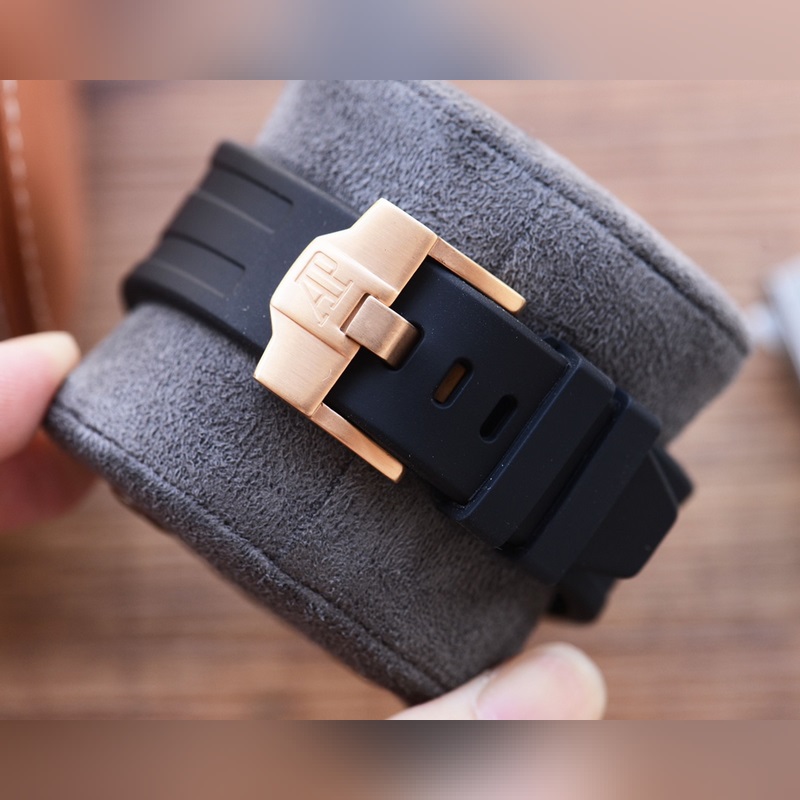 Audemars Piguet Royal Oak Offshore Anti-Reflective Mineral Glass-7