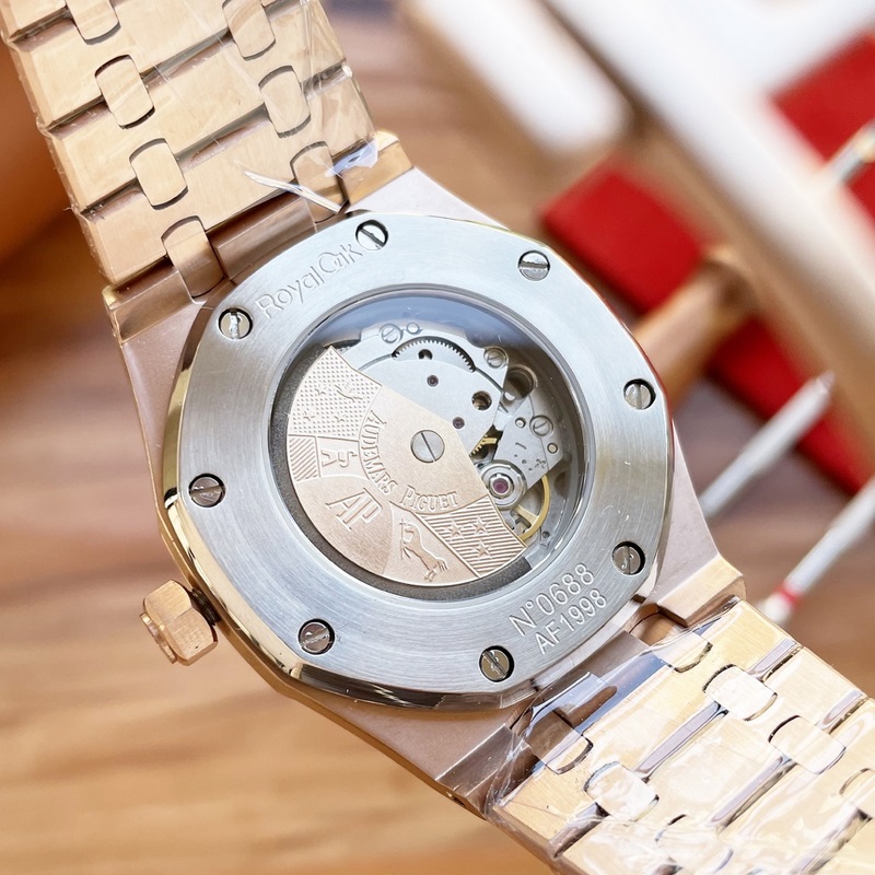 Audemars Piguet Royal Oak Premium Quality Expert Craftsmanship-8