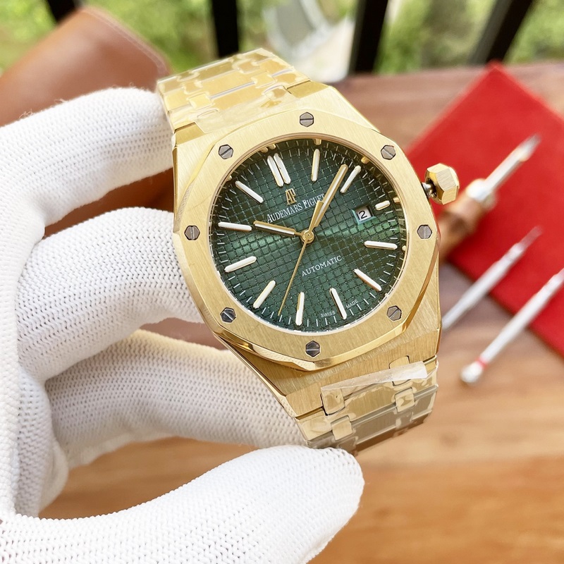 AP Royal Oak Offshore High-End Precision in Luxury Replica Watch-2