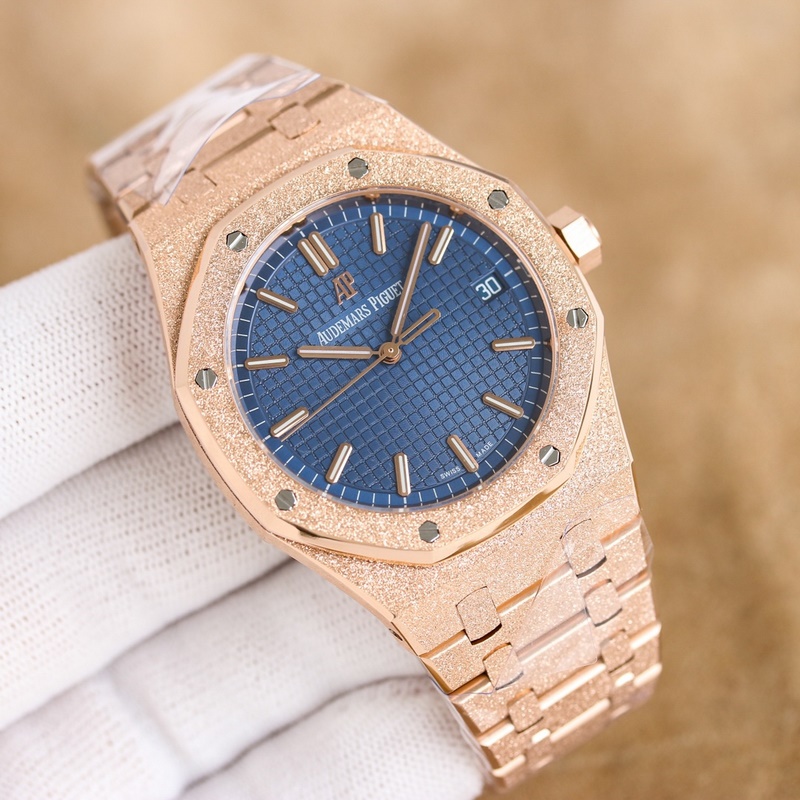 Audemars Piguet Royal Oak 15500V2 Streamlined Design and Enhanced Quality-6