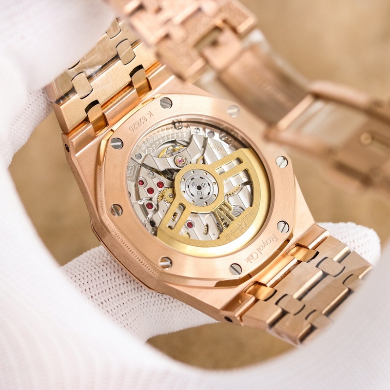 Audemars Piguet Royal Oak 15500V2 Streamlined Design and Enhanced Quality-8