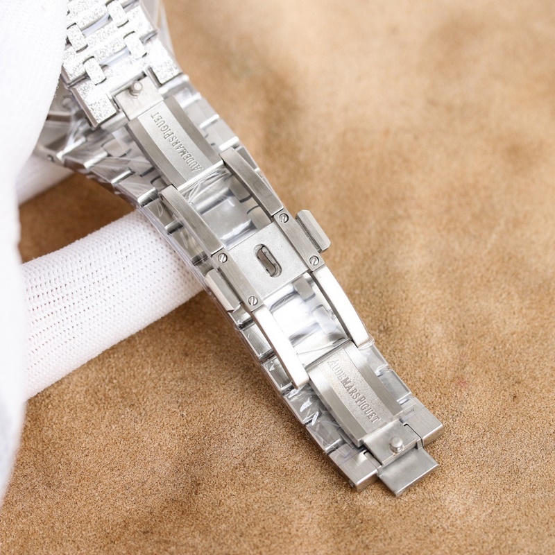 Audemars Piguet Royal Oak Frosted Gold Optimized Skeletonized Design-6