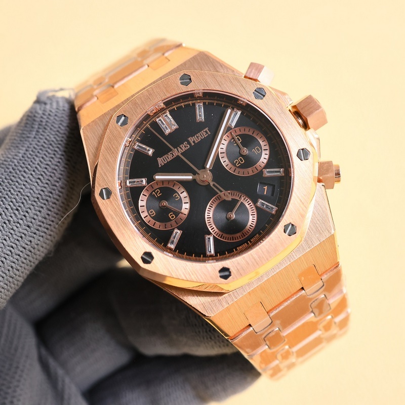 Audemars Piguet Royal Oak 26715BC.ZZ.1 Luxury Replica Watch-2