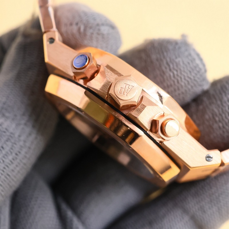 Audemars Piguet Royal Oak 26715BC.ZZ.1 Luxury Replica Watch-6