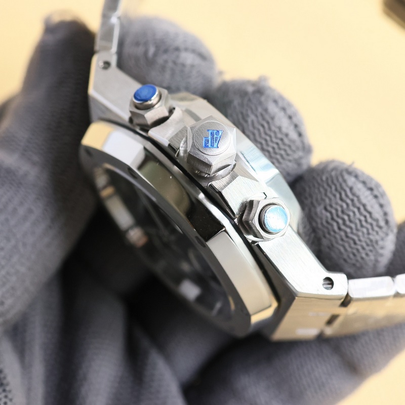 Audemars Piguet Royal Oak 26715BC.ZZ.1 Luxury Replica Watch-8