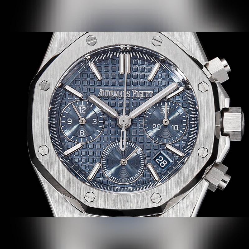 Audemars Piguet Royal Oak 26715BC.ZZ.1 Limited Edition Luxury Replica Watch-3