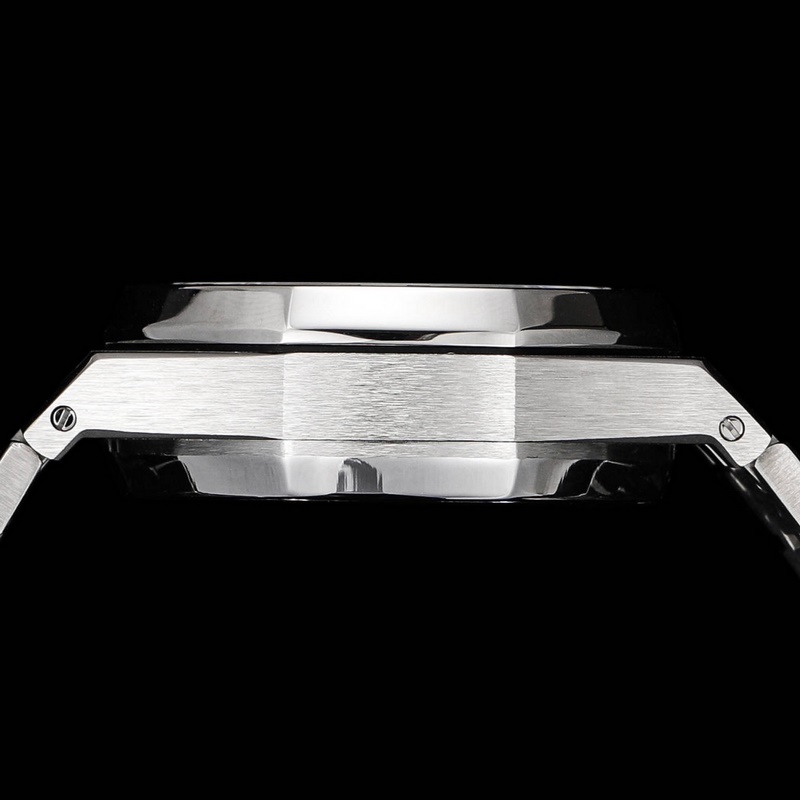 Audemars Piguet Royal Oak 26715BC.ZZ.1 Popular Luxury Replica Watch-6