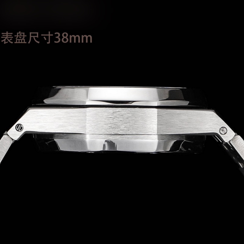 Audemars Piguet Royal Oak 26715BC.ZZ.1 Luxury Replica Watch-6