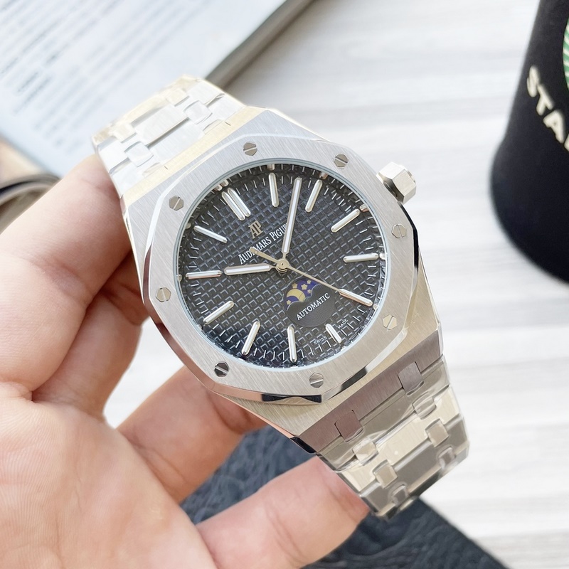Audemars Piguet Royal Oak 45mm Stainless Steel Waterproof Band-2