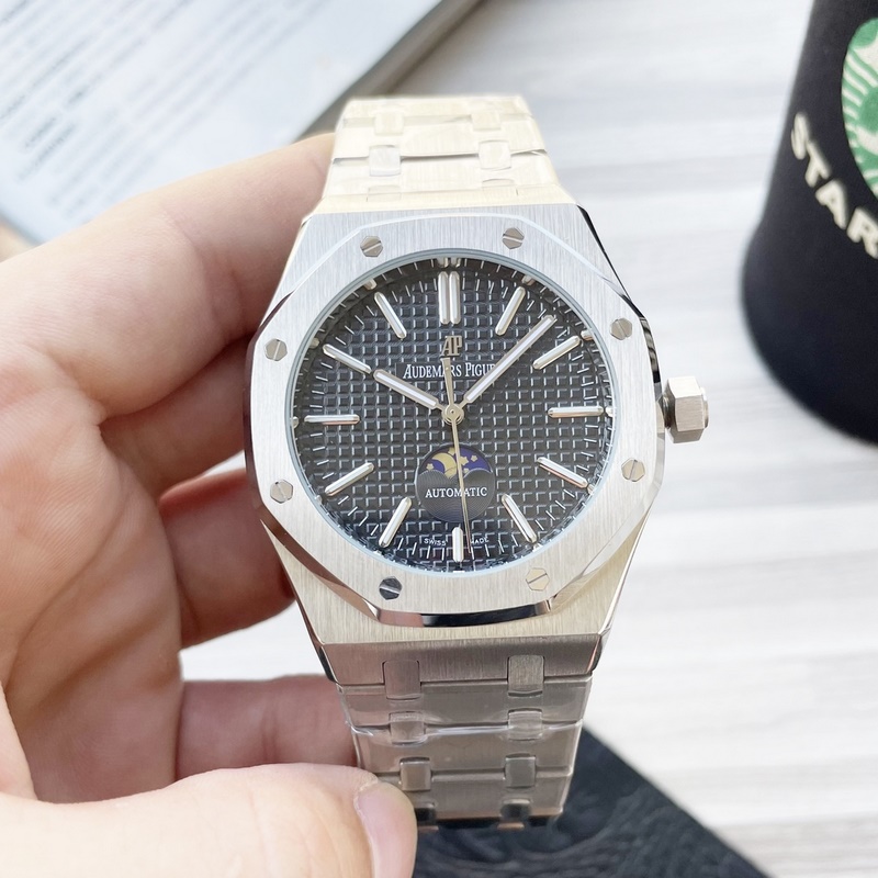 Audemars Piguet Royal Oak 45mm Stainless Steel Waterproof Band-3