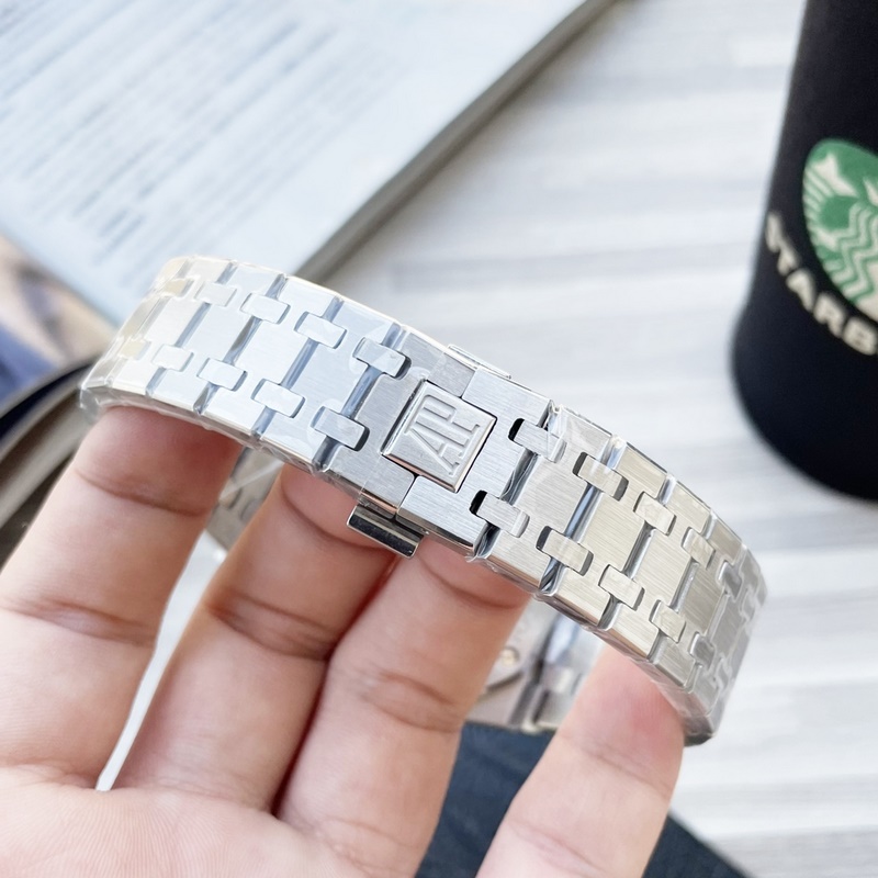 Audemars Piguet Royal Oak 45mm Stainless Steel Waterproof Band-6