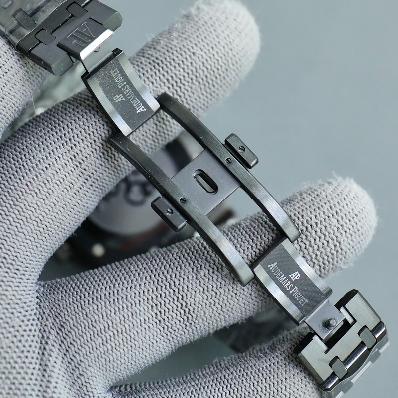 Audemars Piguet Royal Oak 42mm Coated Glass Replica Watch-8