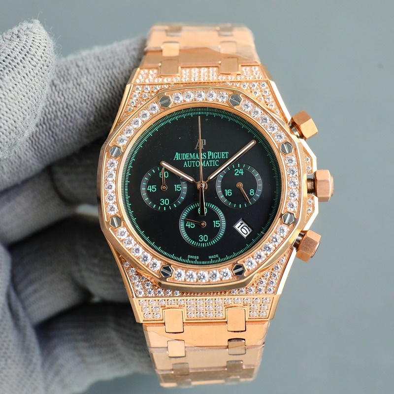 Audemars Piguet Royal Oak 42mm Sapphire Glass Replica Watch-2