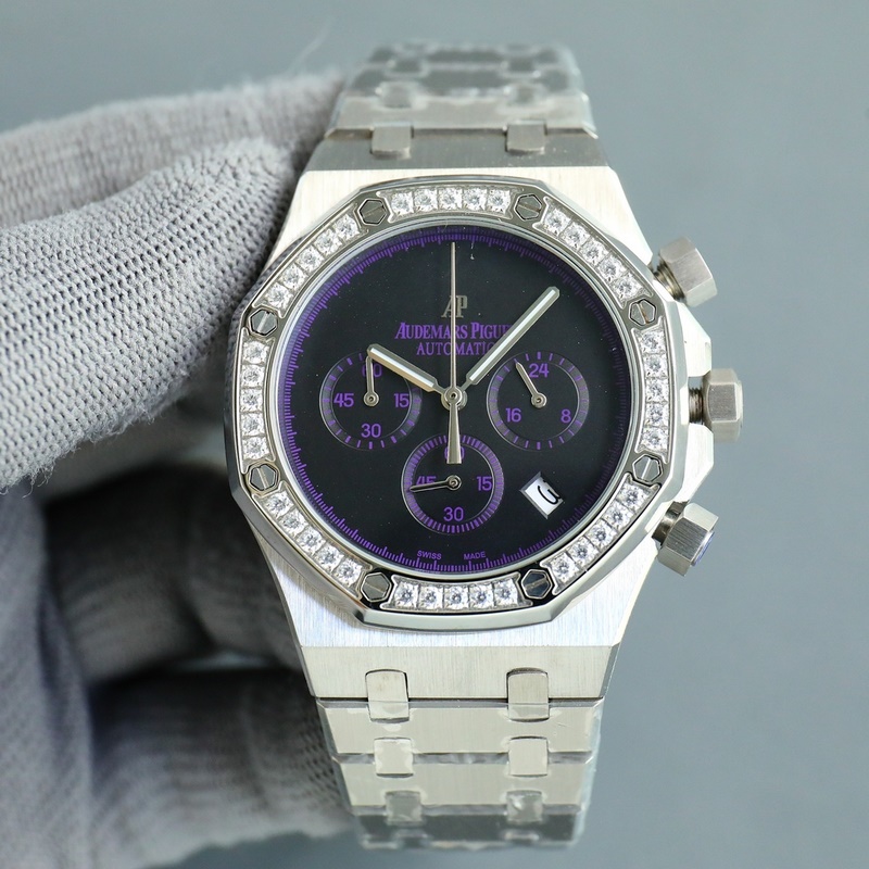 Audemars Piguet Royal Oak 42mm Sapphire Glass Replica Watch-5