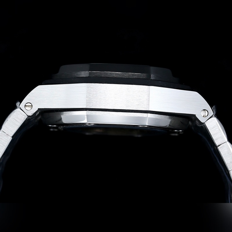 AP Royal Oak Offshore 26238 Pinnacle Craftsmanship and Quality-6