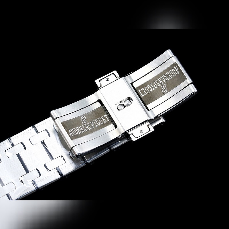 AP Royal Oak Offshore 26238 Pinnacle Craftsmanship and Quality-8