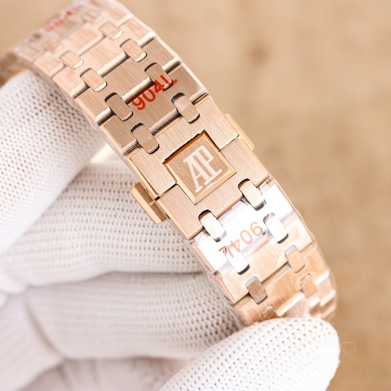 Audemars Piguet Royal Oak 15510V2 Streamlined Movement Design Enhanced Quality-8