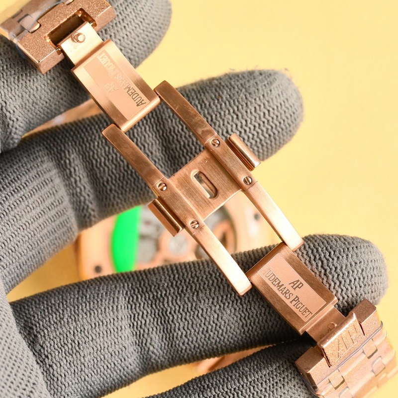 Audemars Piguet Royal Oak Frosted Gold 41mm 26574 Series-6