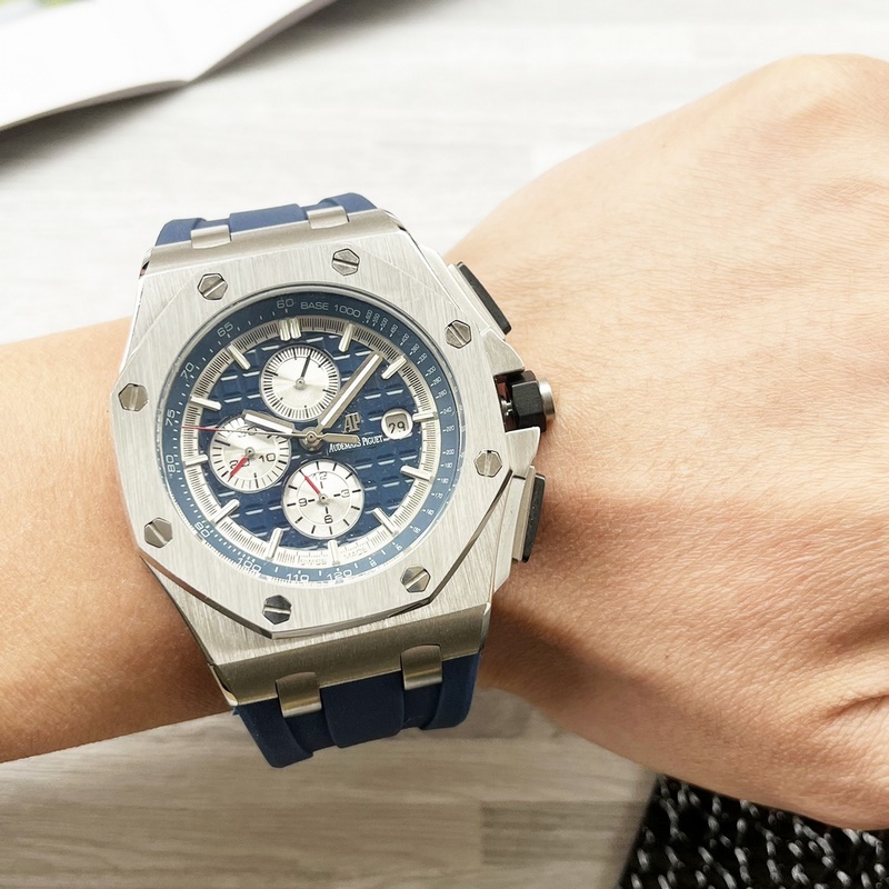 AP Royal Oak Offshore Six-Day Replica Watch Premium Quality Limited Release-4