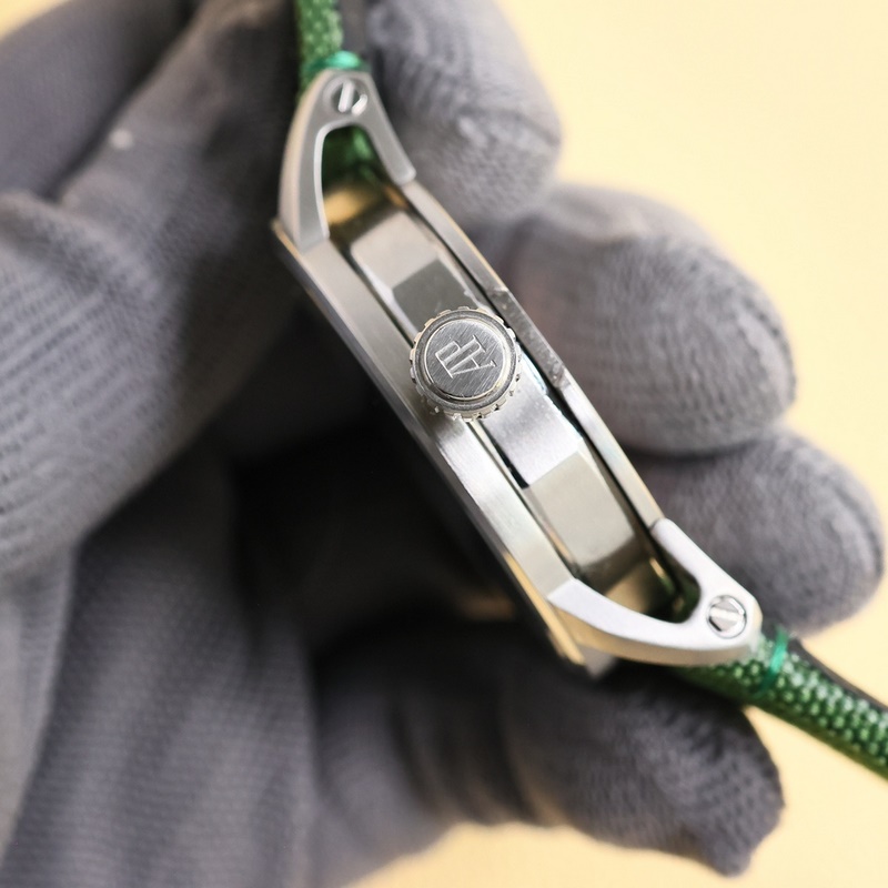 Audemars Piguet CODE 11.59 Modern Multilayer Structure with Premium Quality-8