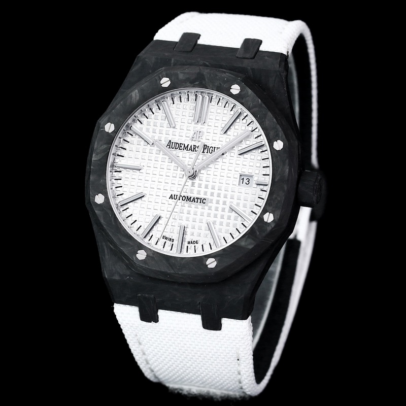 INA Audemars Piguet Royal Oak Luxury Replica Watch Focused on Comfort and Practicality-1