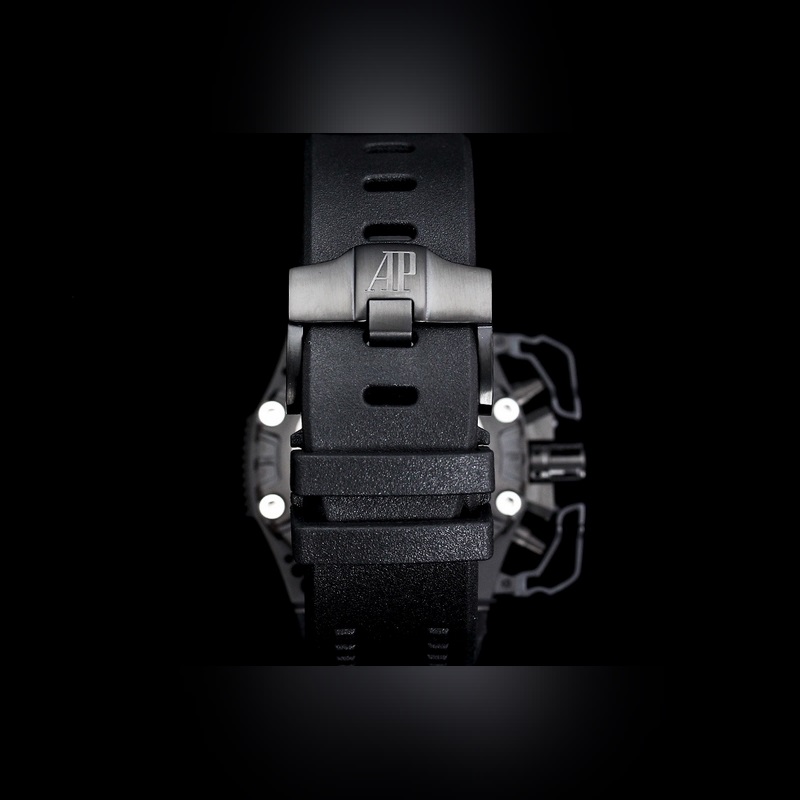 Audemars Piguet Royal Oak Offshore Survivor Limited Edition 1000 Pieces-8