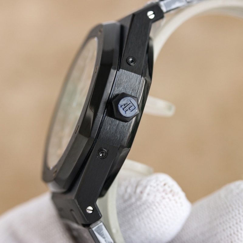 Audemars Piguet Royal Oak 26574ST 41mm Men's Replica Watch Perfect Quality Experience-5