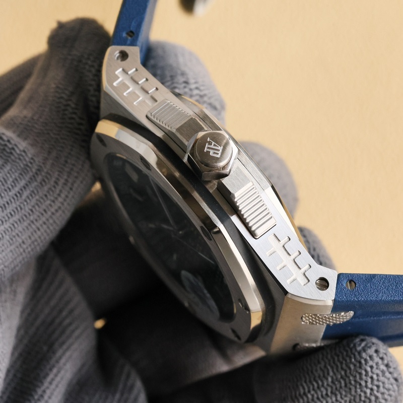 Audemars Piguet Royal Oak 15600 Music Classic 6 Unique Features Unveiled-4