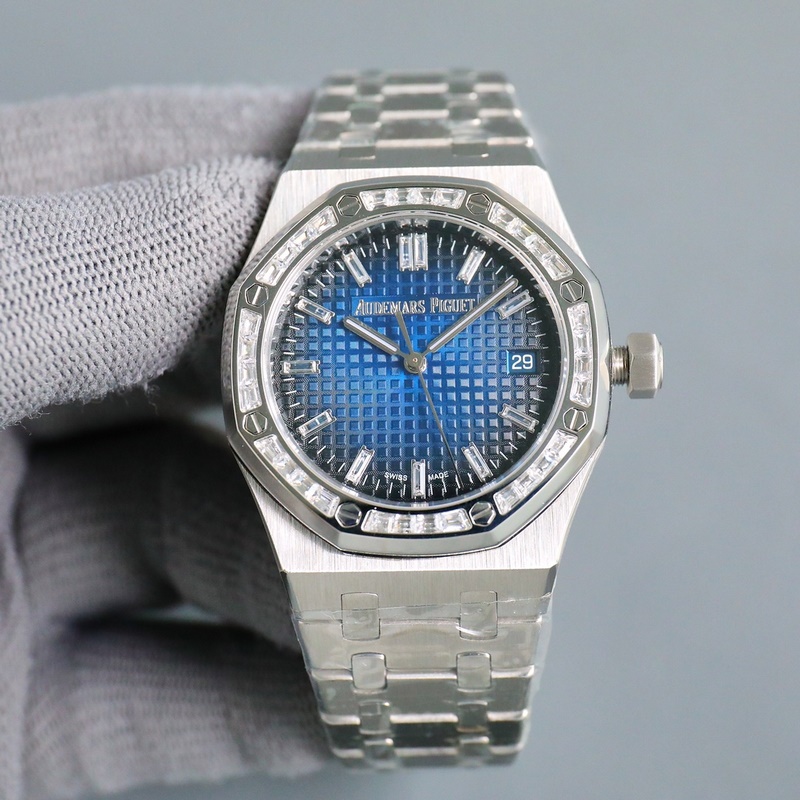 Audemars Piguet Royal Oak 15550ST 15451ST Unveiled Exquisite Timepiece-2