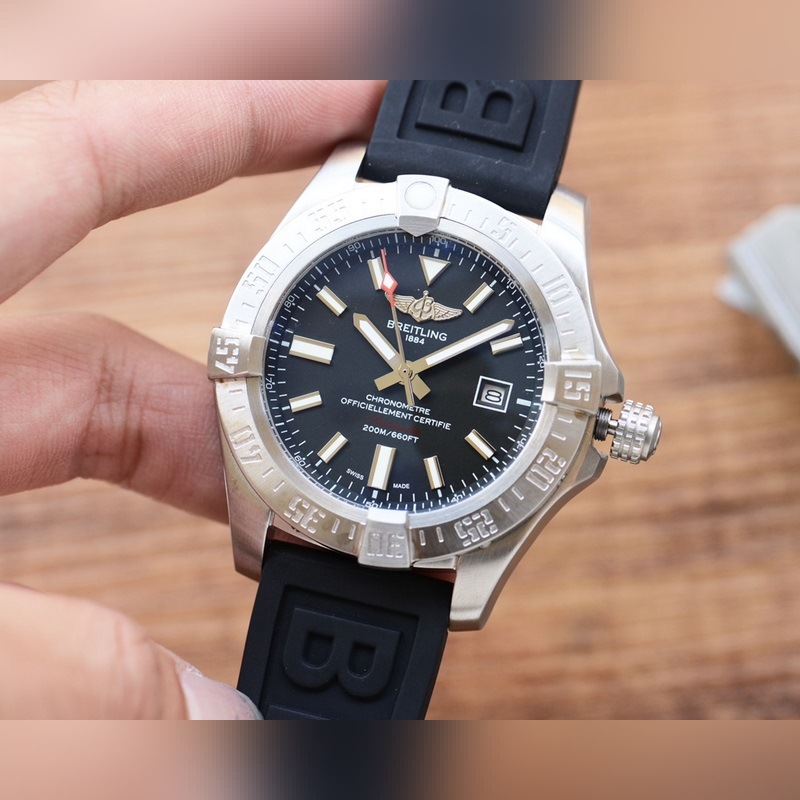 Breitling Avenger Series Automatic 43mm Men's Replica Watch-2