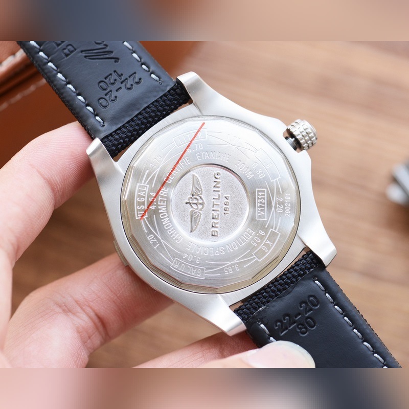 Breitling Avenger Series Automatic 43mm Men's Replica Watch-8