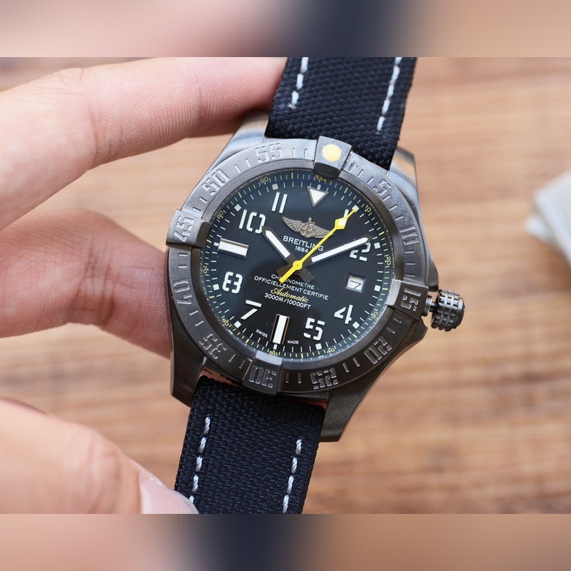 Breitling Avenger Automatic Replica Watch 43mm Quality Timepiece-4