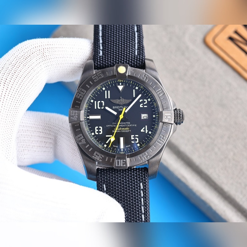 Breitling Avenger Automatic 43mm Mechanical Replica Watch High Quality-3