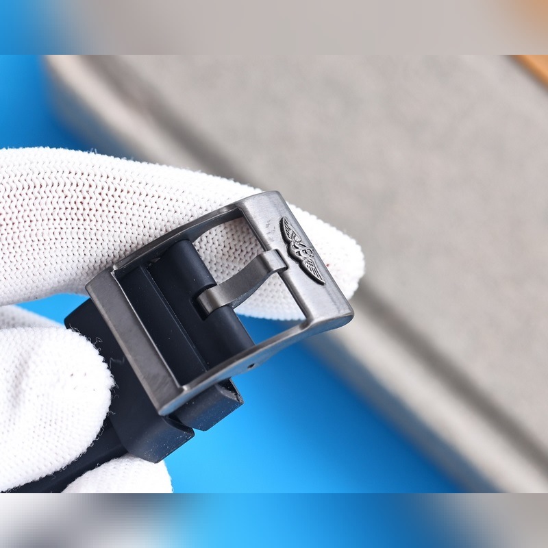 Breitling Avenger Automatic 43mm Mechanical Replica Watch High Quality-8