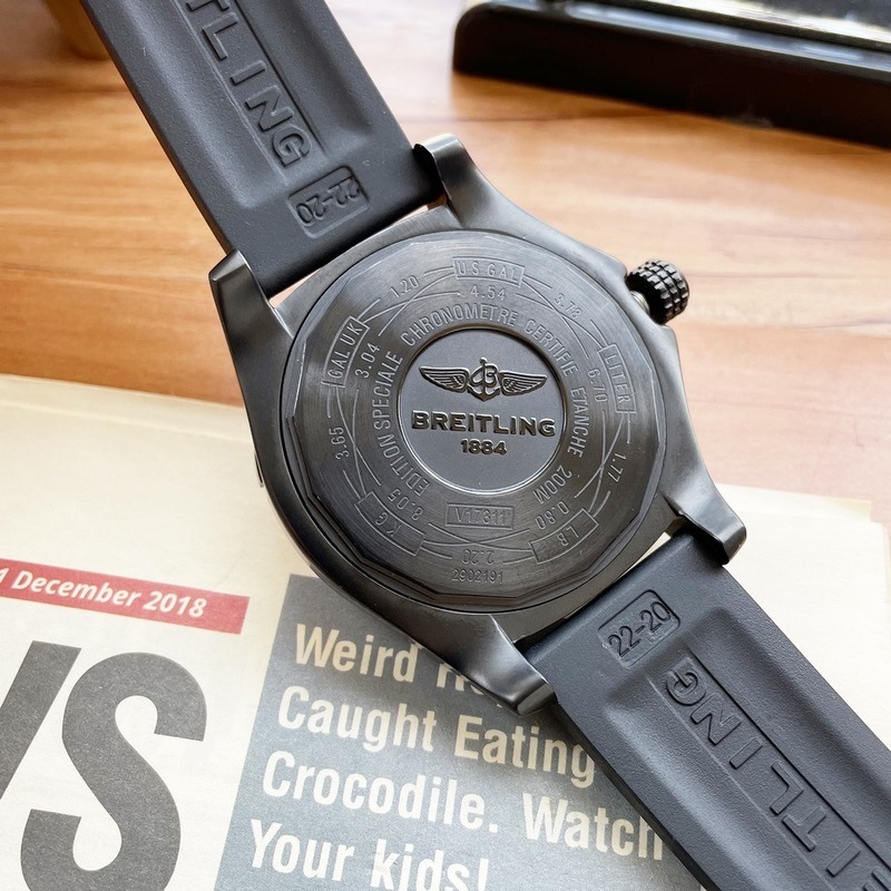 Breitling Avenger Series Automatic 43mm Replica Watch Precision Timepiece-7