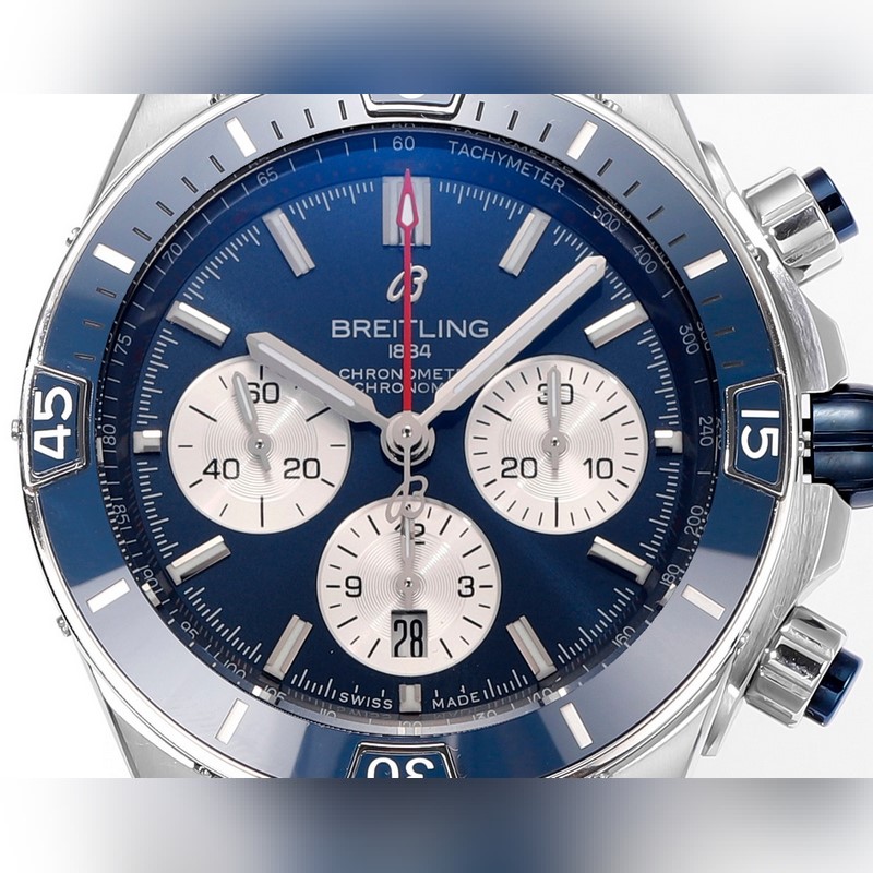 Breitling BLS Super Chronomat 44mm Exclusive Ceramic Technology Innovative Design-2