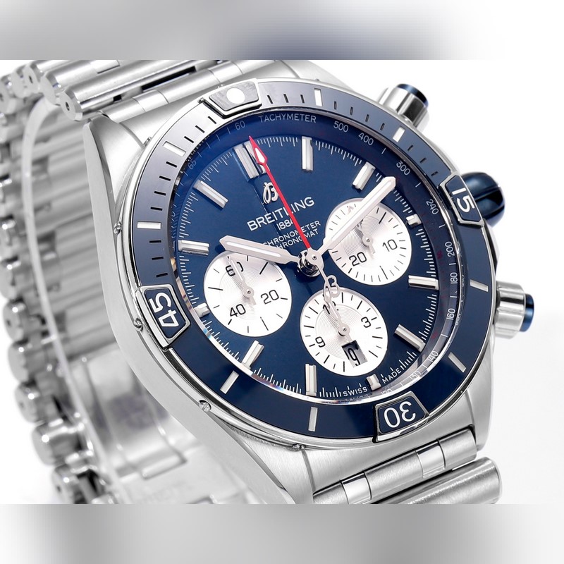 Breitling BLS Super Chronomat 44mm Exclusive Ceramic Technology Innovative Design-4