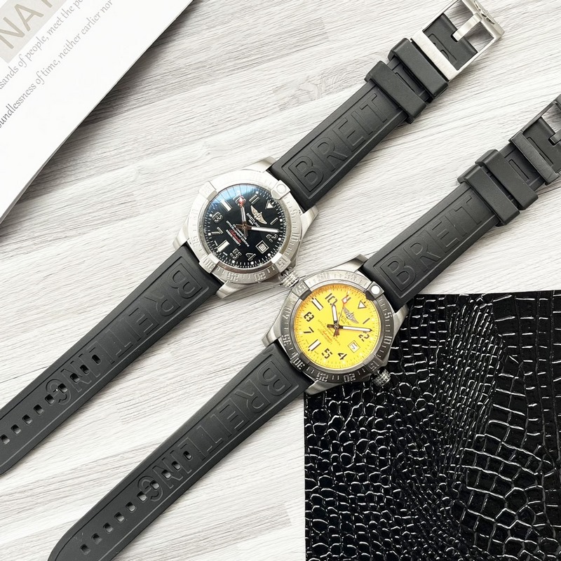 Breitling Superocean Series 44mm 316 Stainless Steel Authentic Timepiece-5