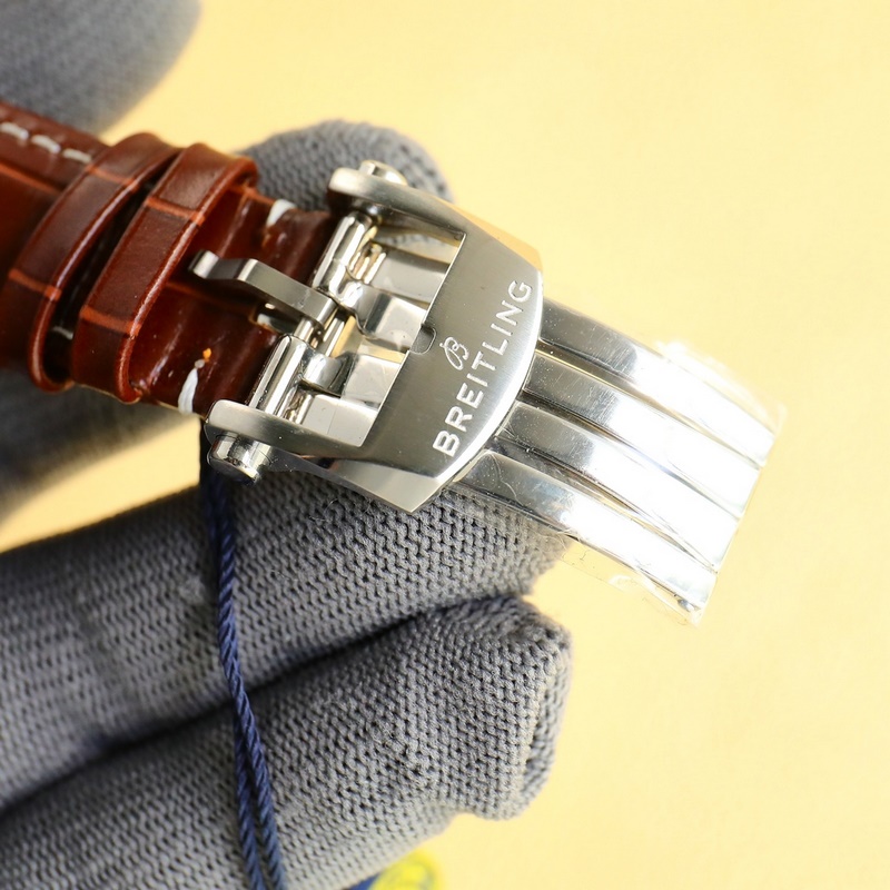 Breitling Navitimer 70th Anniversary Edition Bold Colors and Quality Craftsmanship-6