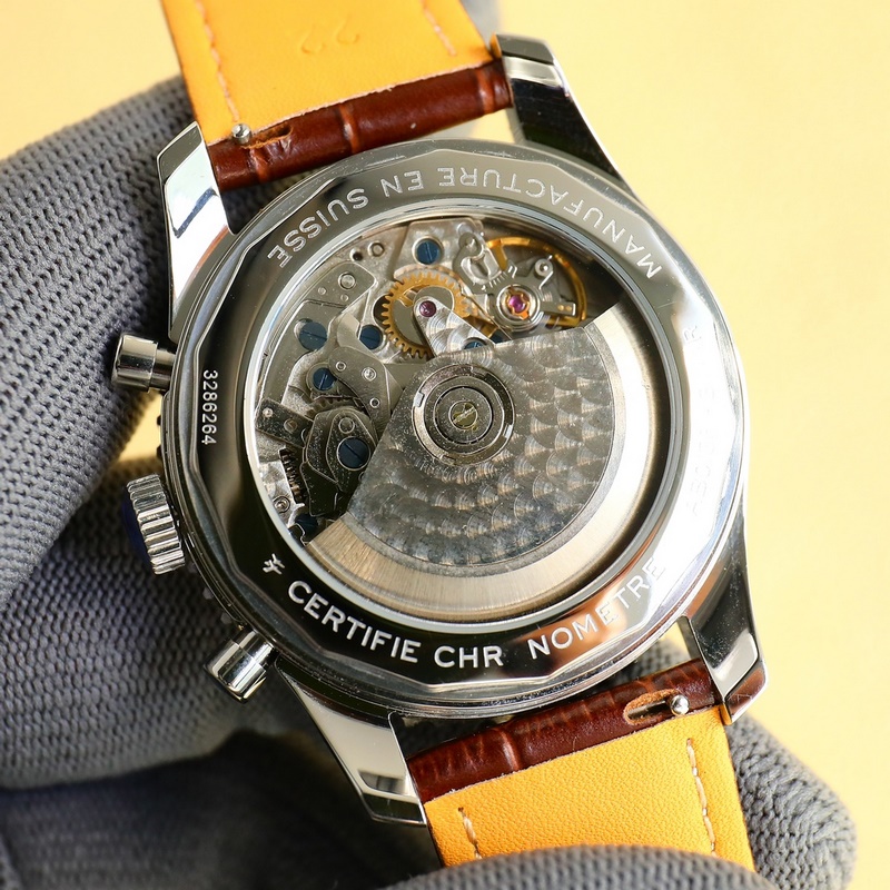 Breitling Navitimer 70th Anniversary Bold New Aviation Chronograph-7