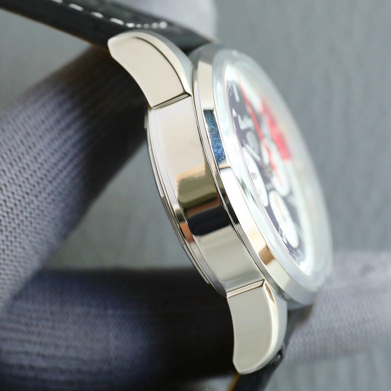 GM Factory 2024 Navitimer Top 100-Year Chronograph Replica Watch-6