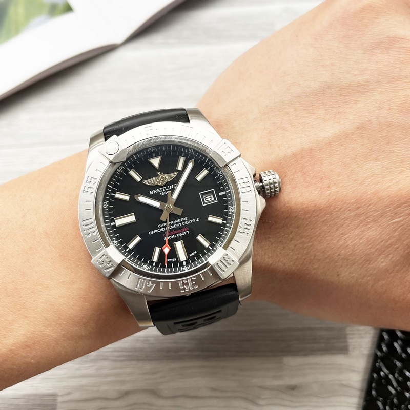 Breitling Superocean Series 44mm 316 Stainless Steel Authentic Replica Watch-2