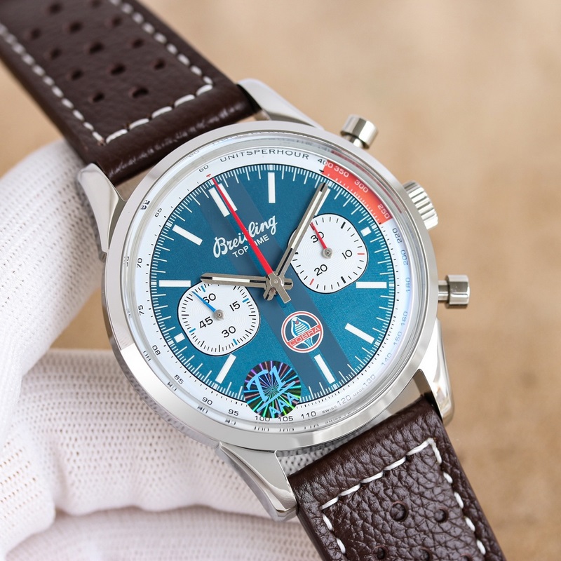 Breitling Navitimer Boldly Redefined Classic Chronograph-3