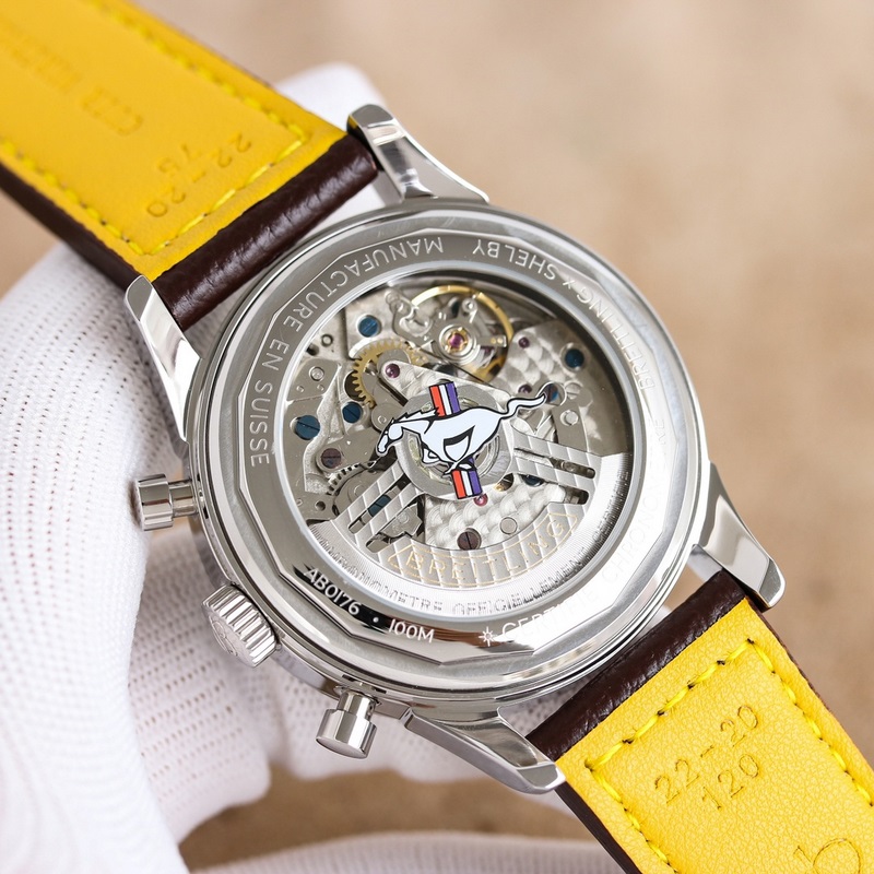 Breitling Navitimer Bold New Colors Revitalize Classic Design-7