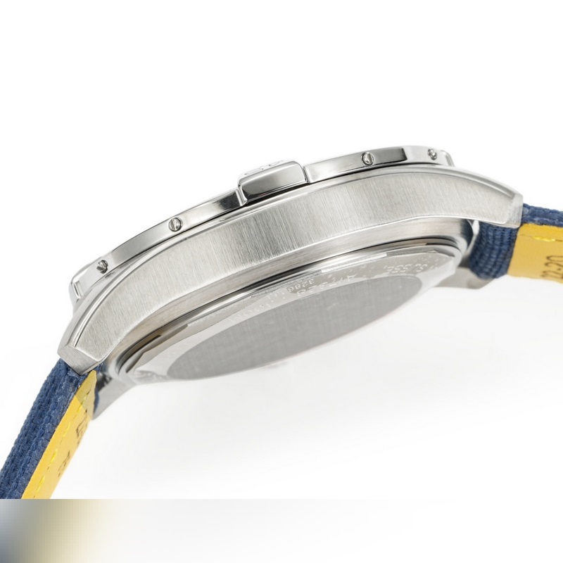 BLS Breitling Avengers A17328101 42mm Replica Watch new product is coming-5