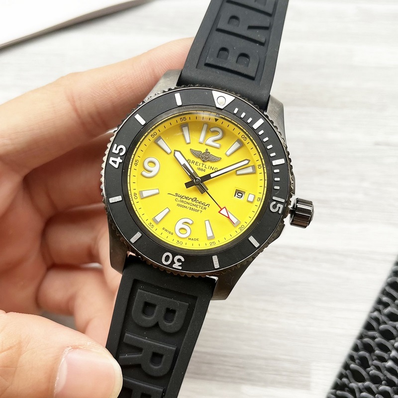 Breitling Superocean Series 44mm 316 Stainless Steel-4