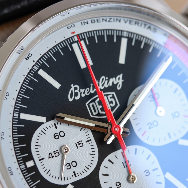 Breitling Navitimer Bold New Colors for Classic Timepiece-6