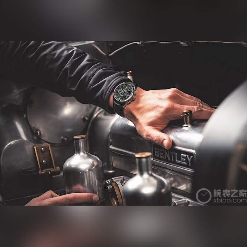 J5 New B01 Chronograph Replica Watch Breitling Premier Series-4