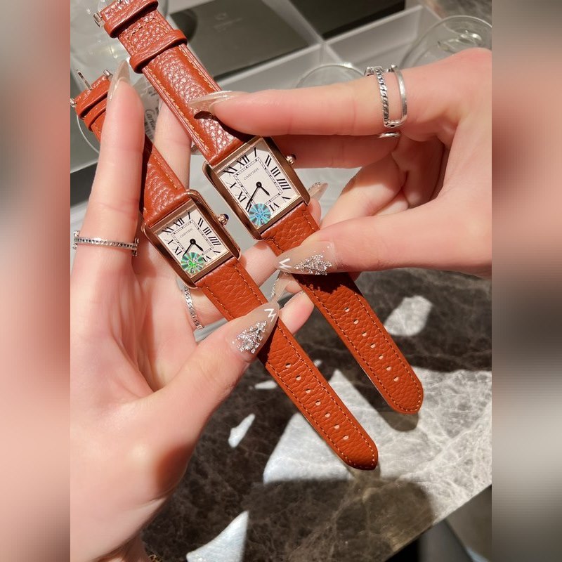 Cartier Tank Collection WristReplica Watch Premium Quality and Specifications-2