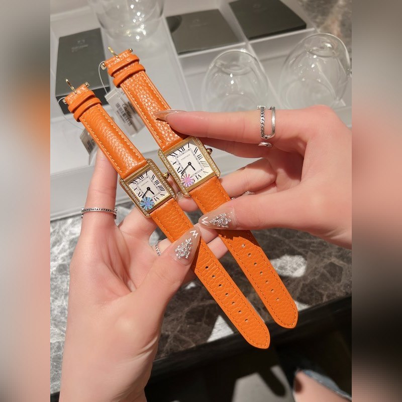 Cartier Tank Series Luxury Replica Watch Classic Design Precision Movement-2